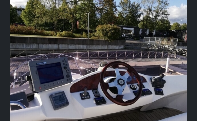 Galeon 330 Fly-kuva-9